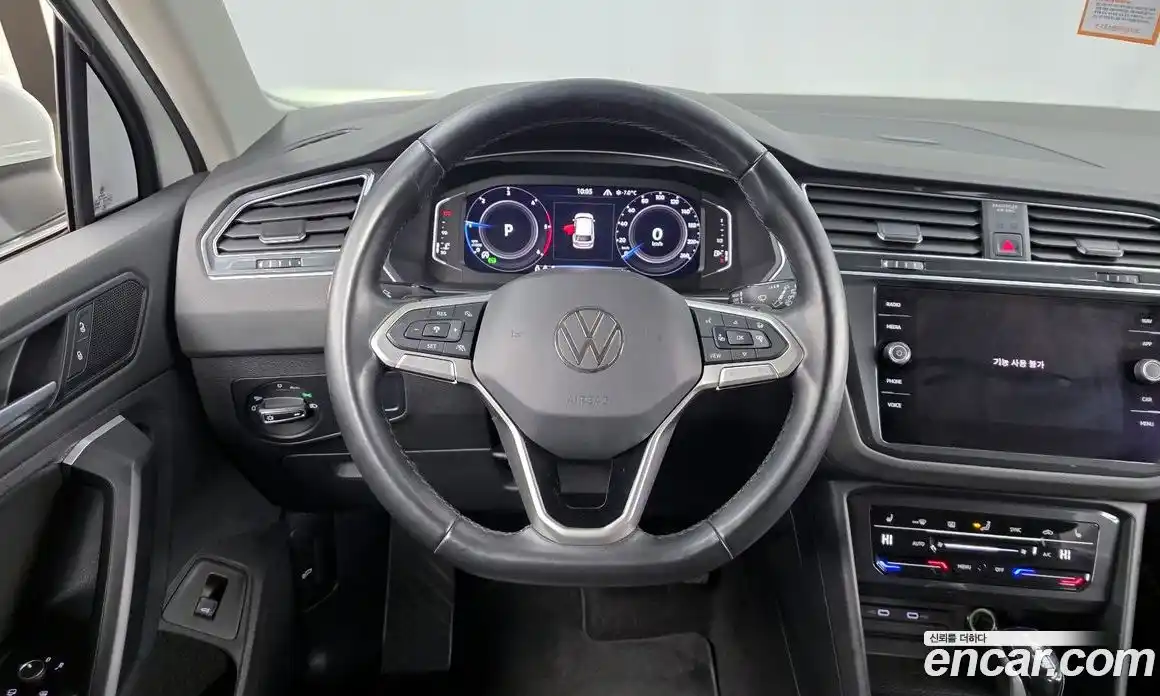 Volkswagen Tiguan 2022 2.0 гидро в Москве № 214972, фото 13