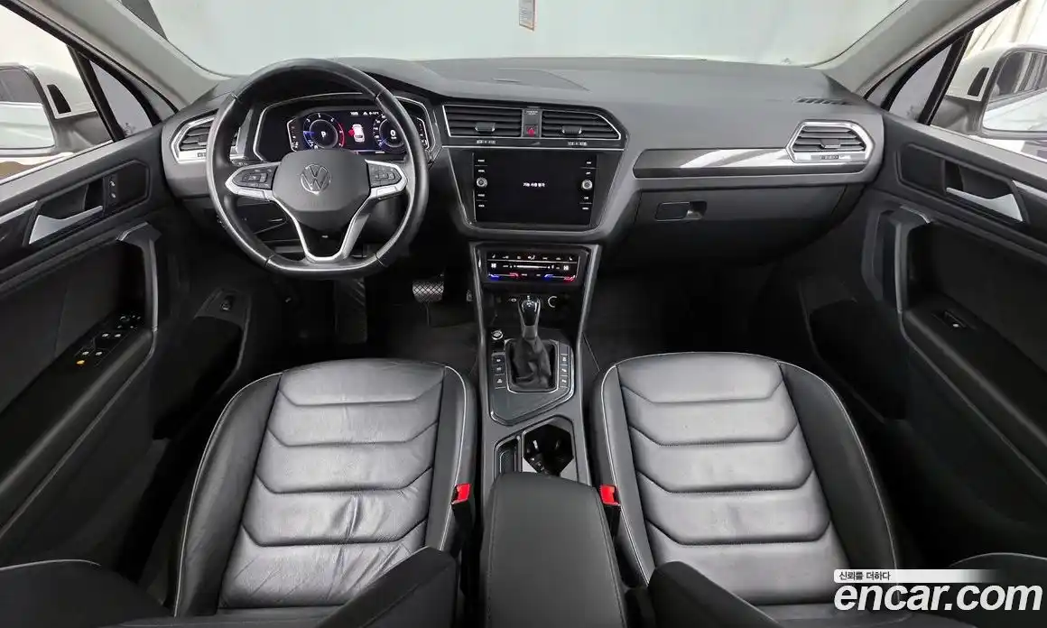 Volkswagen Tiguan 2022 2.0 гидро в Москве № 214972, фото 7