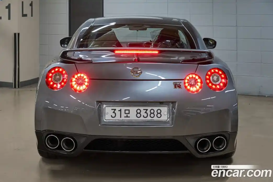 Nissan GT-R 2008 3.8 гидро в Москве № 244508, фото 4