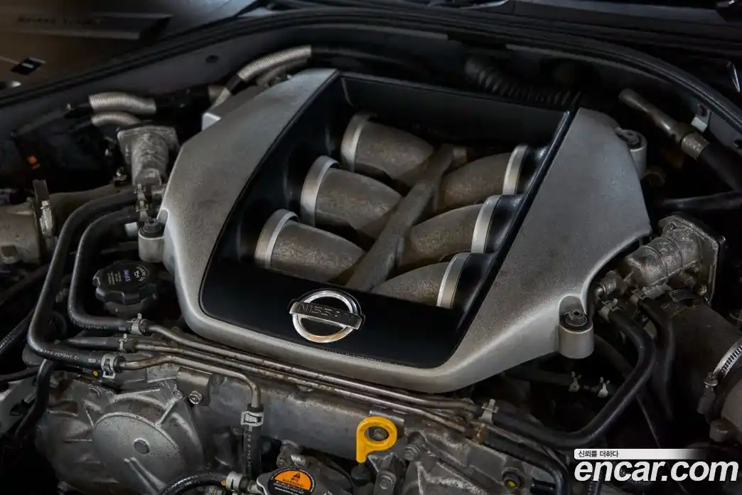 Nissan GT-R 2008 3.8 гидро в Москве № 244508, фото 6