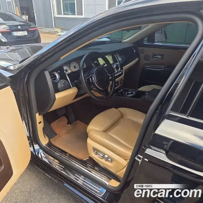Rolls-Royce Ghost 2015 6.6 гидро в Москве № 256730, фото 11