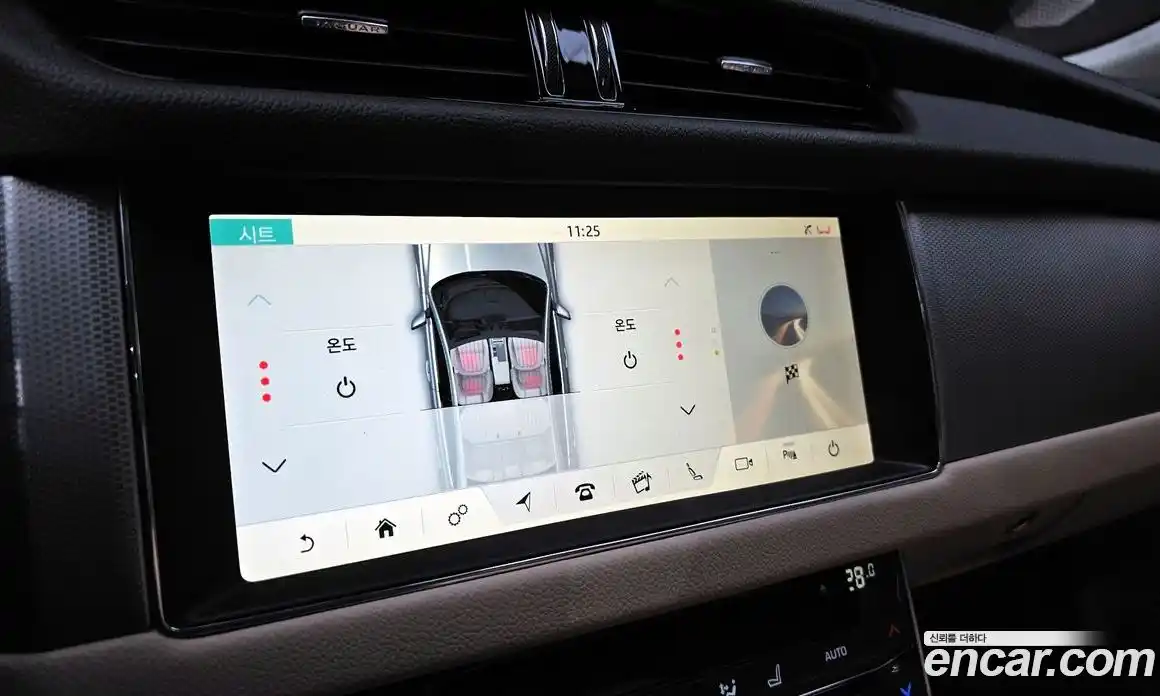 Jaguar XF 2019 2.0 гидро в Москве № 320145, фото 16