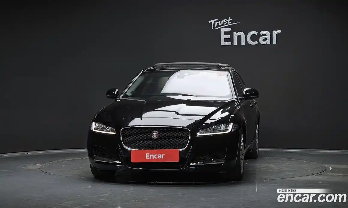 Jaguar XF 2019 2.0 гидро в Москве № 320145, фото 3