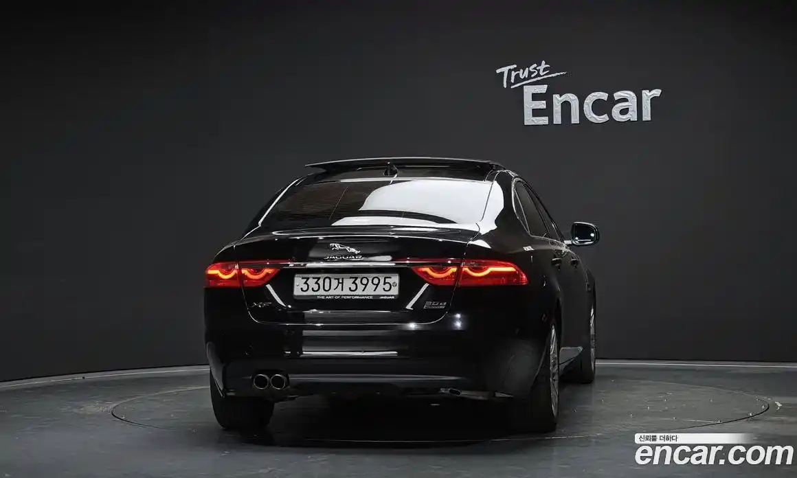Jaguar XF 2019 2.0 гидро в Москве № 320145, фото 4