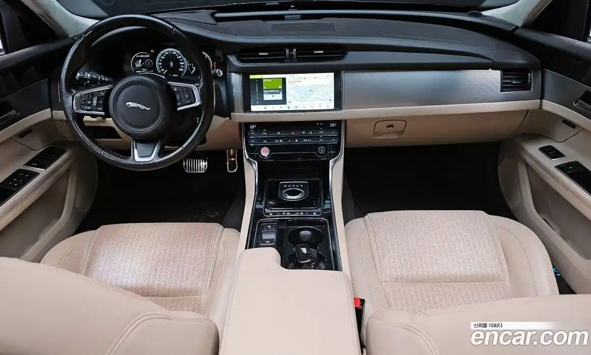 Jaguar XF 2019 2.0 гидро в Москве № 320145, фото 7