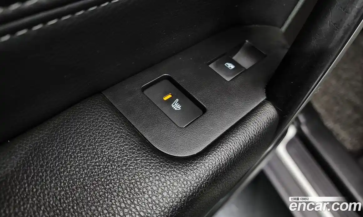 Chevrolet Captiva 2015 2.0 гидро в Москве № 41362, фото 18