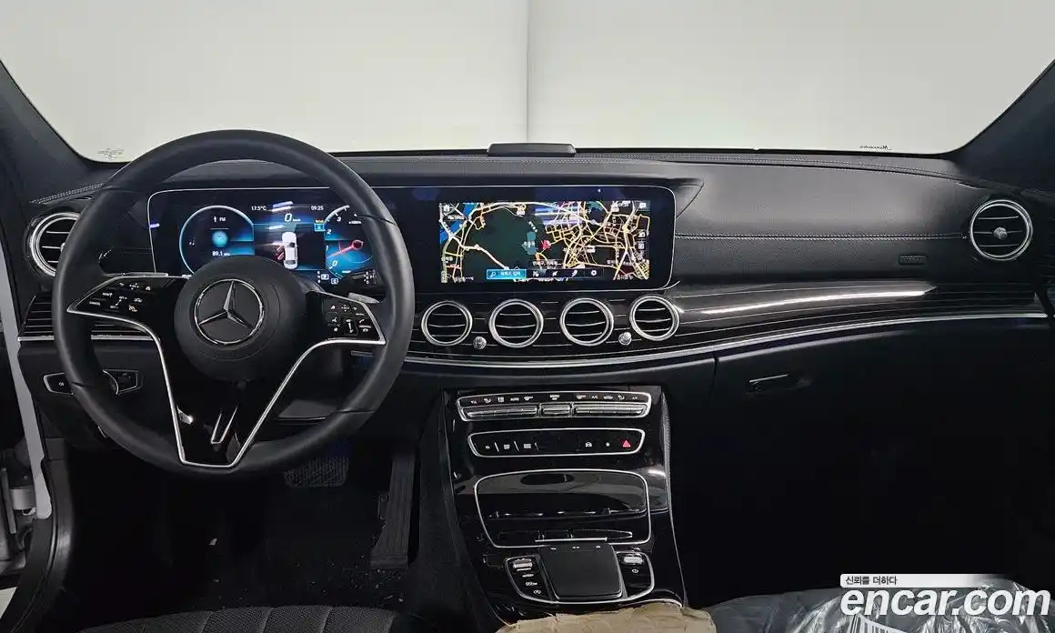 Mercedes-Benz E-Class 2023 3.0 гидро в Москве № 622749, фото 16
