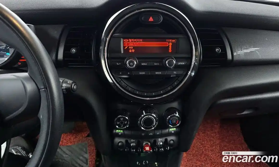 Mini Cooper 2016 1.5 гидро в Москве № 1013987, фото 15