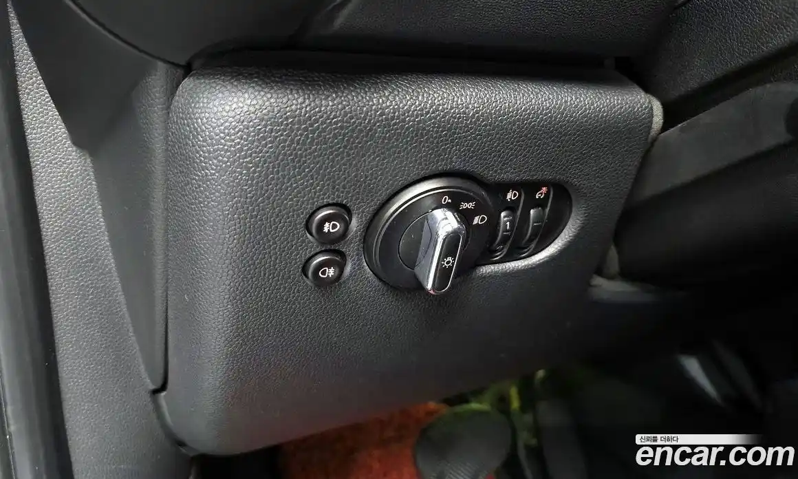 Mini Cooper 2016 1.5 гидро в Москве № 1013987, фото 16