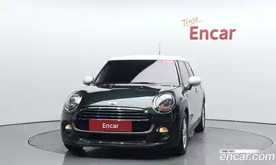 Mini Cooper 2016 1.5 гидро в Москве № 1013987, миниатюра 2