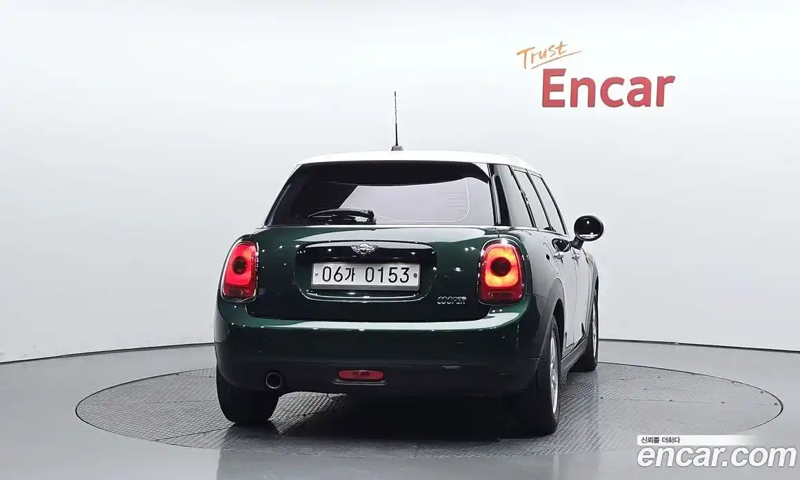 Mini Cooper 2016 1.5 гидро в Москве № 1013987, фото 3