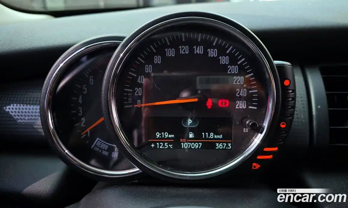 Mini Cooper 2016 1.5 гидро в Москве № 1013987, фото 7