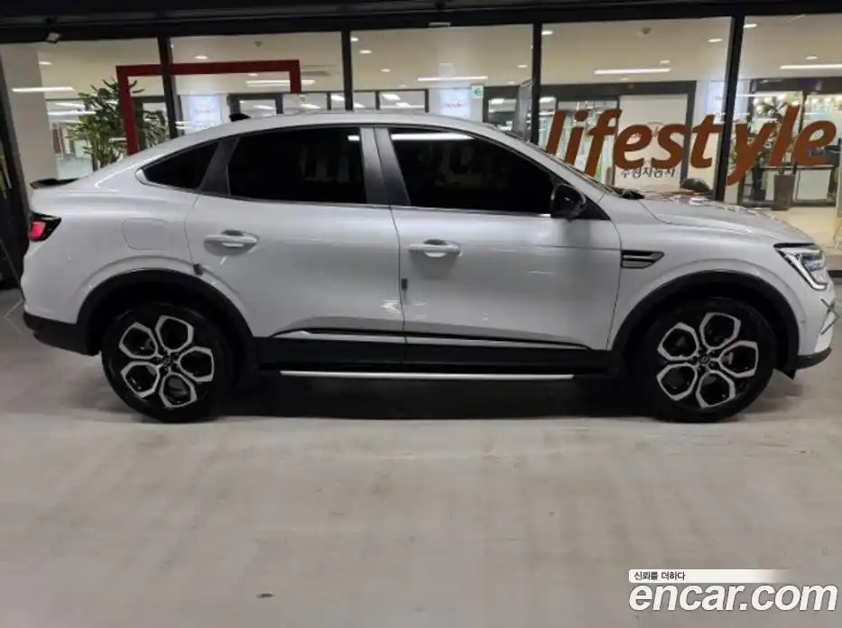 Renault Arkana 2024 1.3 гидро в Москве № 1290224, фото 3