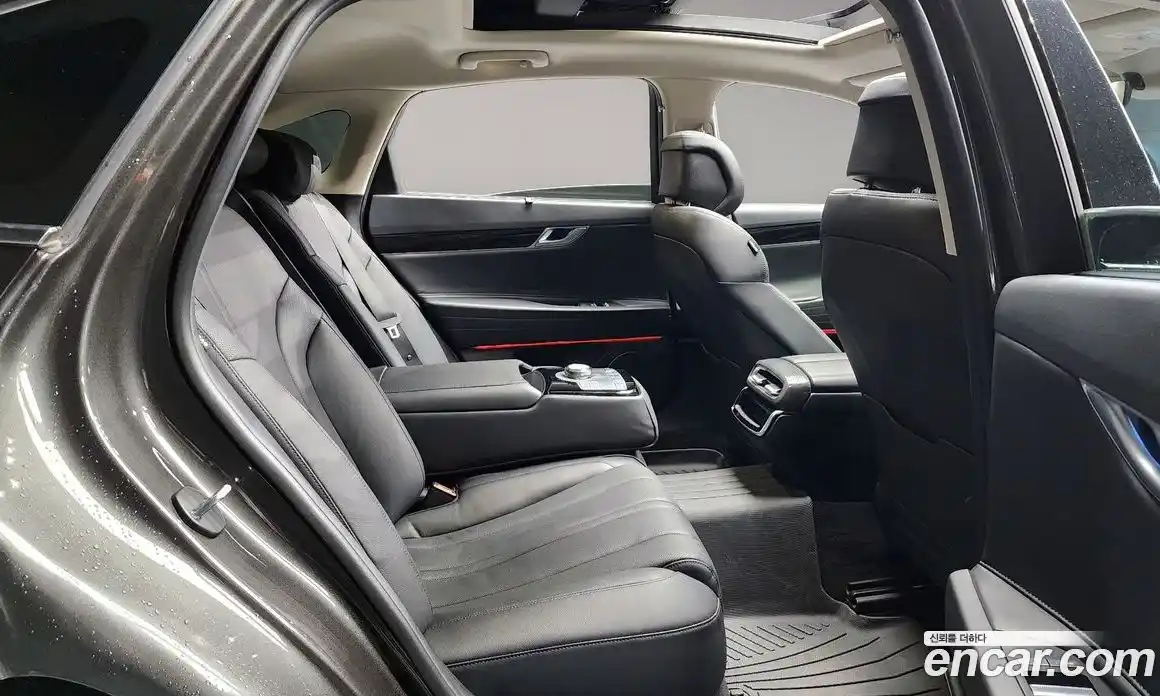 Genesis G80 2025 2.5 гидро в Москве, фото 11