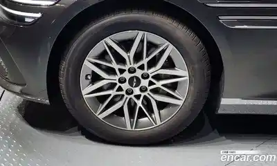 Genesis G80 2025 2.5 гидро в Москве, миниатюра 5