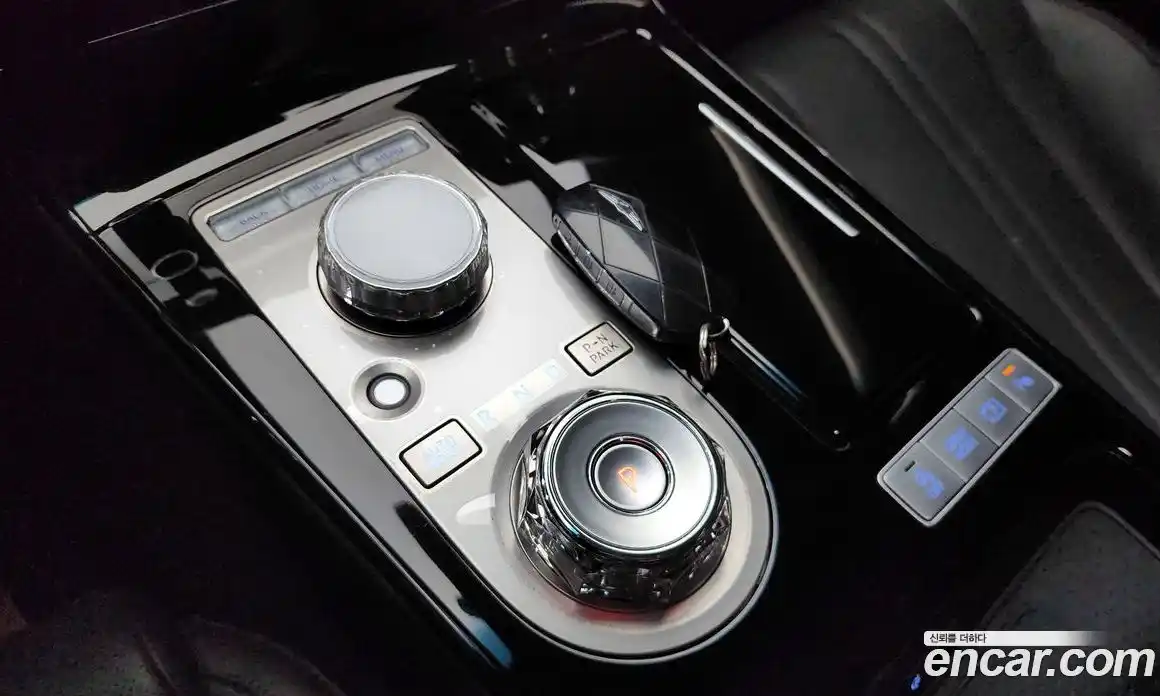 Genesis G80 2025 2.5 гидро в Москве, фото 9