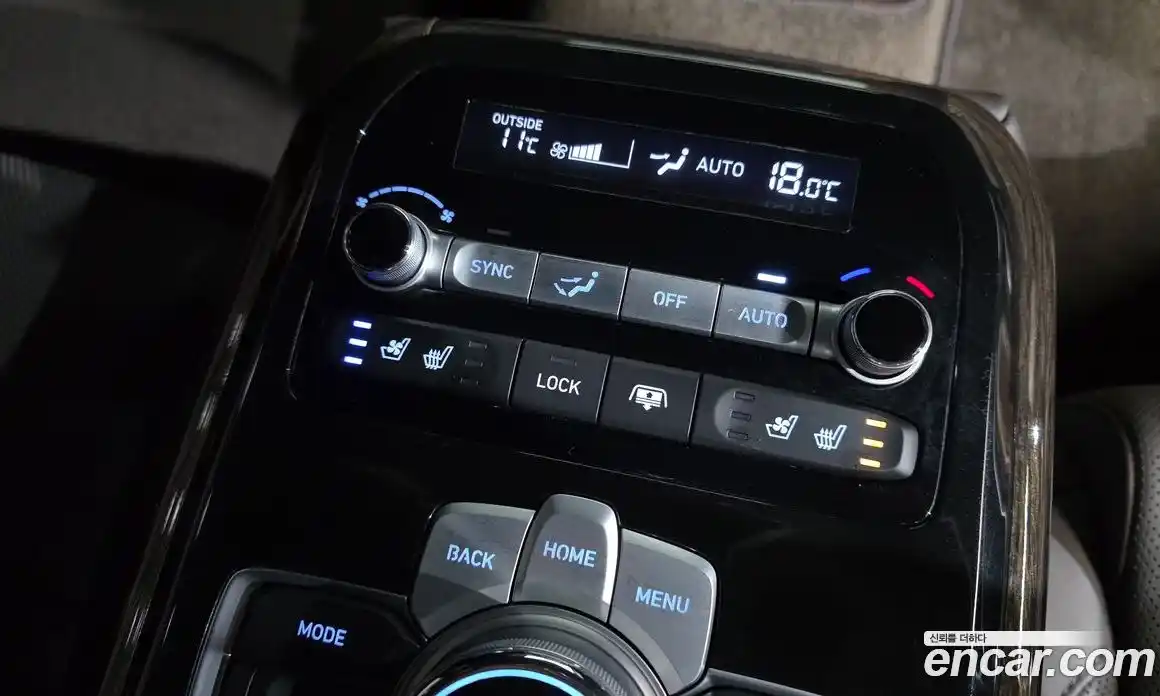 Genesis G90 2021 3.8 гидро в Москве № 1399748, фото 19