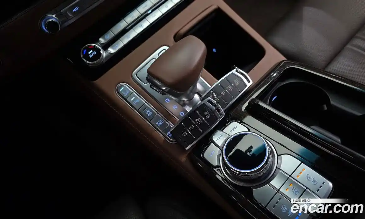 Genesis G90 2021 3.8 гидро в Москве № 1399748, фото 9