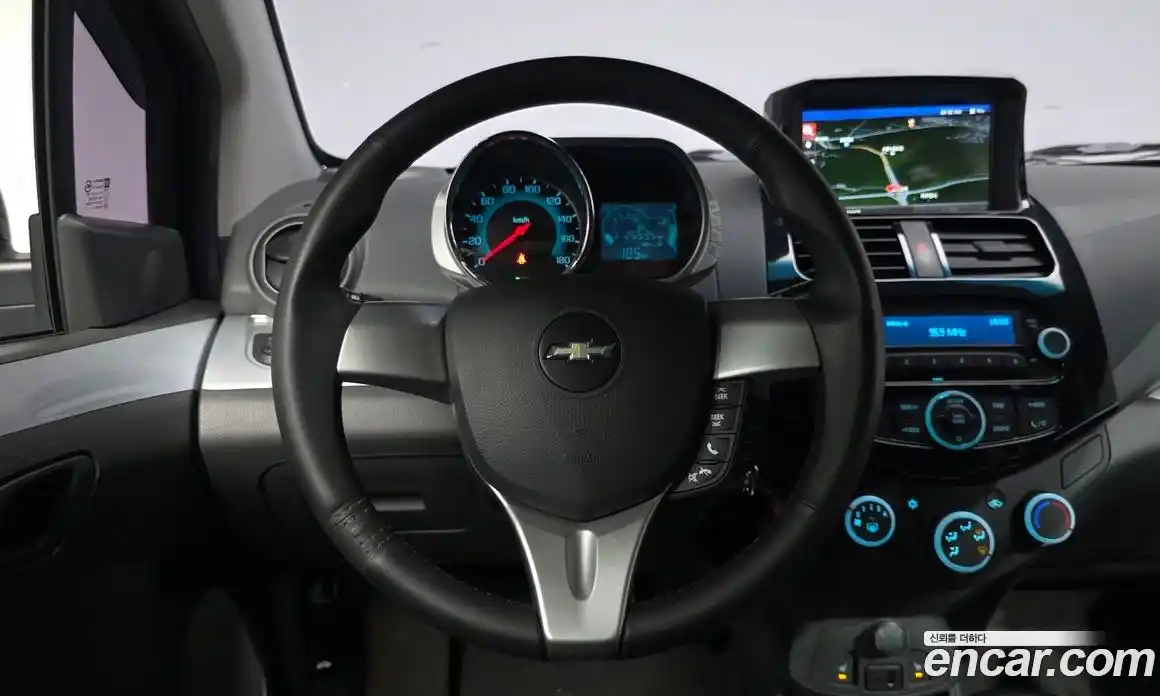 Chevrolet Spark 2014 1.0 гидро в Москве № 1400929, фото 12