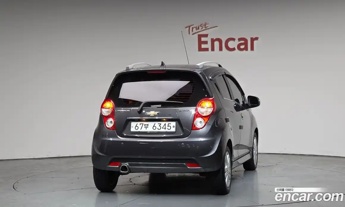 Chevrolet Spark 2014 1.0 гидро в Москве № 1400929, фото 4