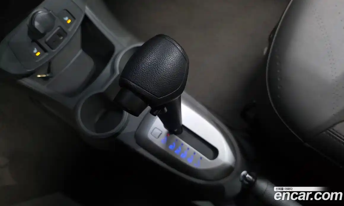 Chevrolet Spark 2014 1.0 гидро в Москве № 1400929, фото 9