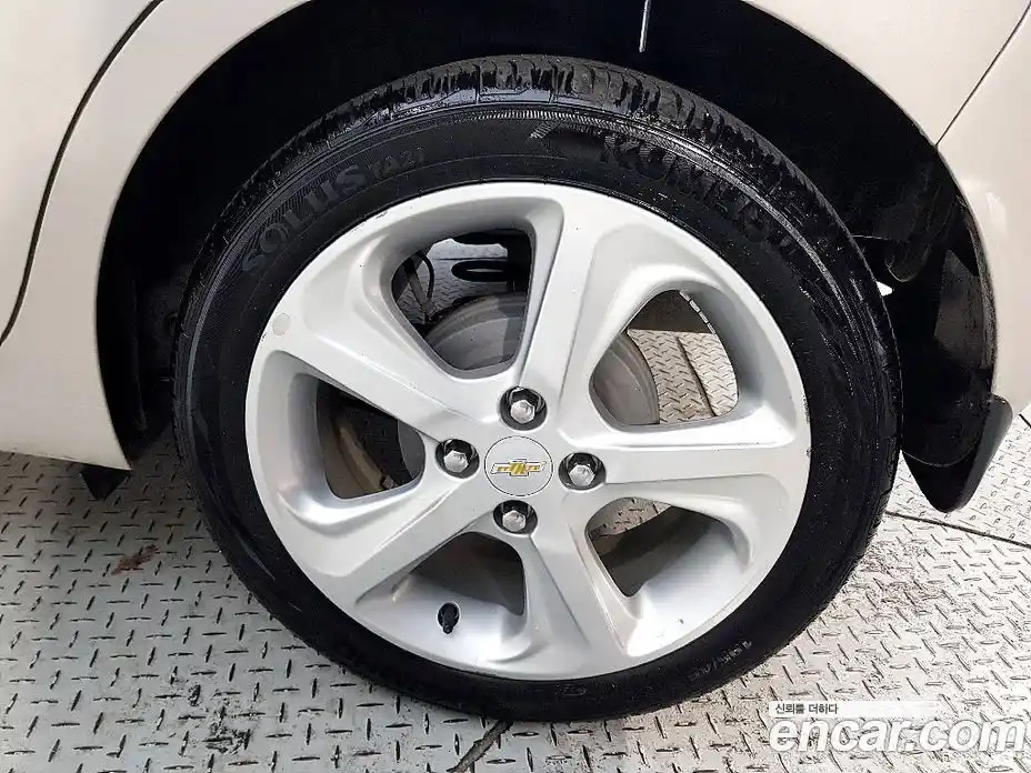 Chevrolet Spark 2015 1.0 гидро в Москве № 1401746, фото 20