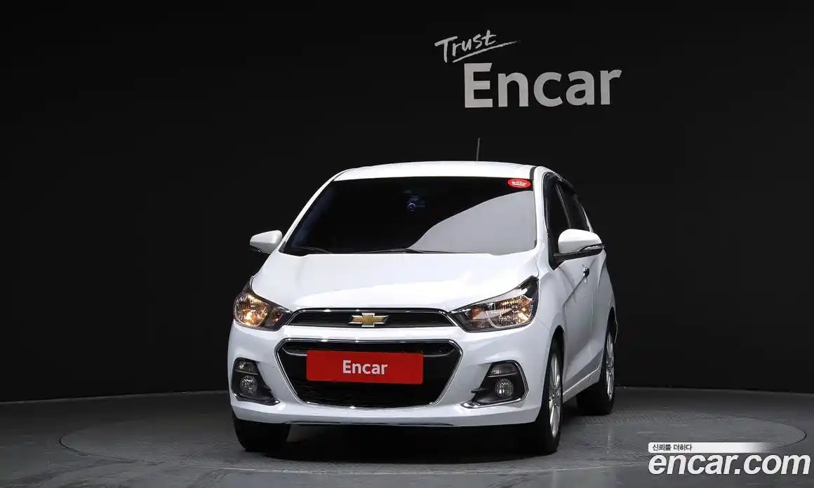 Chevrolet Spark 2016 1.0 гидро в Москве, фото 3