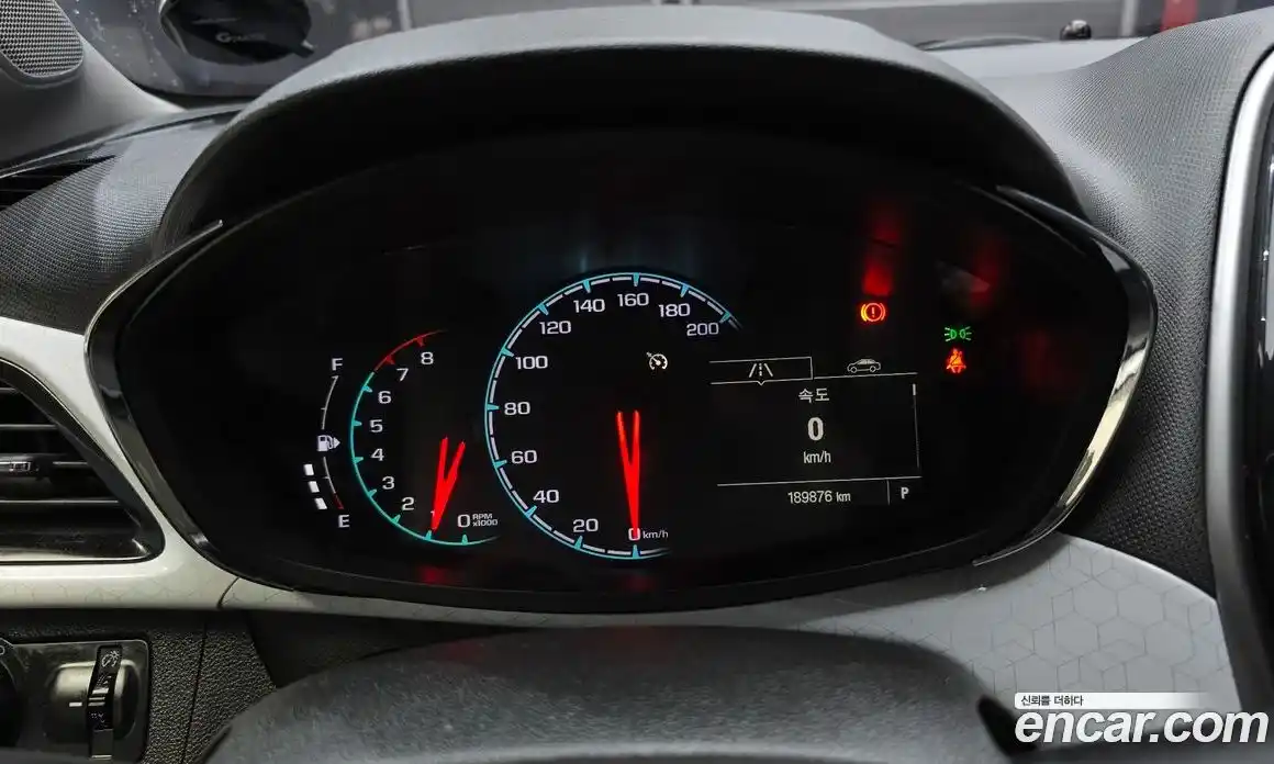 Chevrolet Spark 2016 1.0 гидро в Москве, фото 8