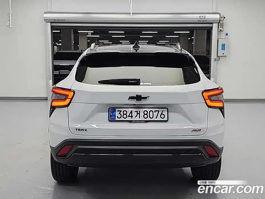 Chevrolet Trax 2025 1.2 гидро в Москве № 1401890, фото 3