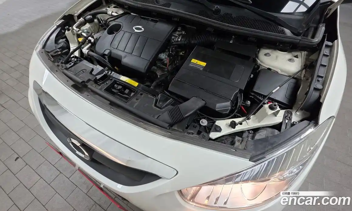 Renault SM3 2011 1.6 гидро в Москве № 1402377, фото 6