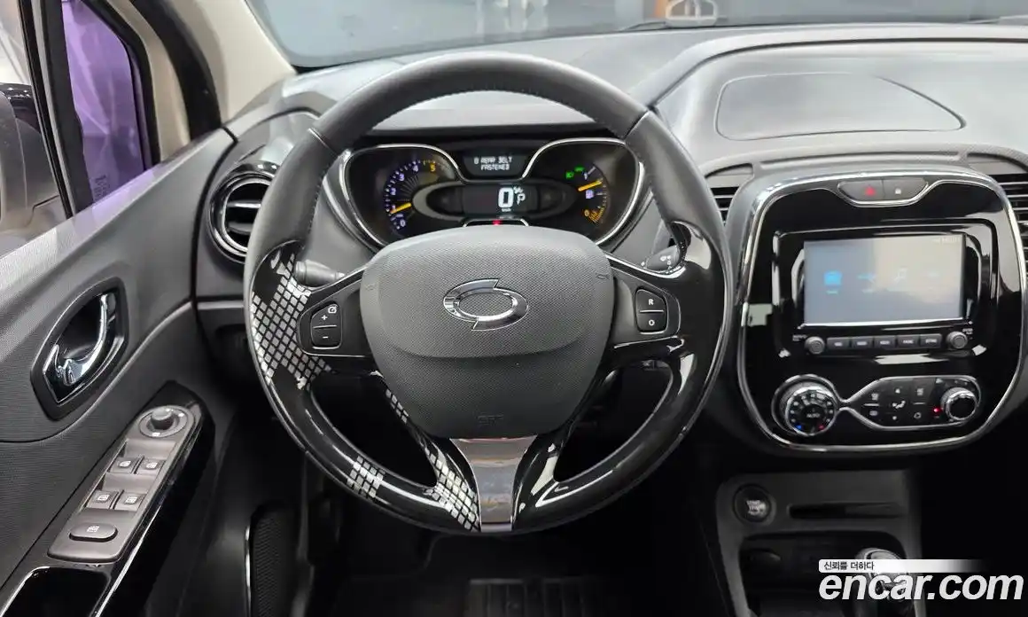 Renault QM3 2015 1.5 гидро в Москве № 1402378, фото 13