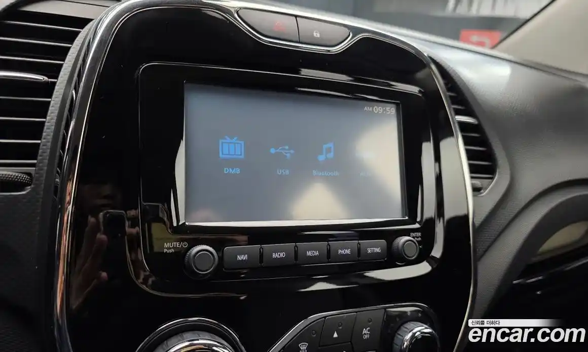 Renault QM3 2015 1.5 гидро в Москве № 1402378, фото 15