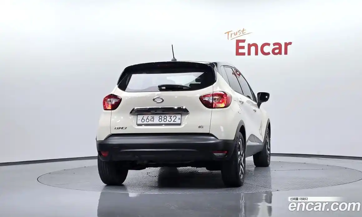 Renault QM3 2015 1.5 гидро в Москве № 1402378, фото 4