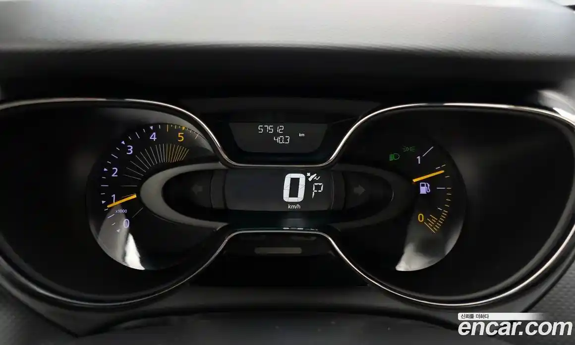 Renault QM3 2015 1.5 гидро в Москве № 1402378, фото 8