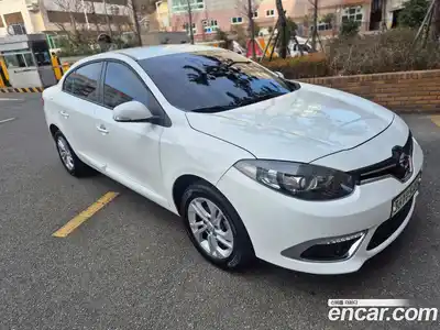 Renault SM3 2018 1.6 гидро в Москве № 1403180, миниатюра 2