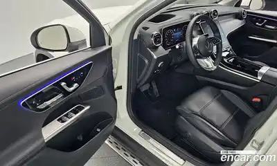 Mercedes-Benz GLC-Class 2024 2.0 гидро в Москве № 1403470, миниатюра 10