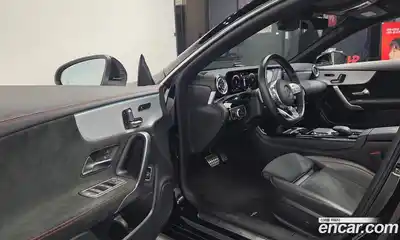 Mercedes-Benz CLA-Class 2022 2.0 гидро в Москве № 1403507, миниатюра 10