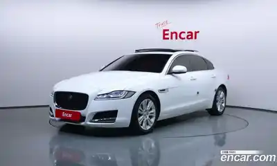 Jaguar XF, 2018