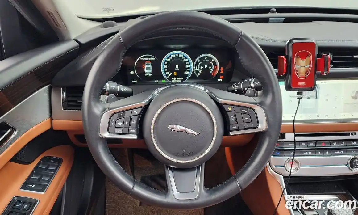 Jaguar XF 2018 2.0 гидро в Москве № 1403754, фото 12