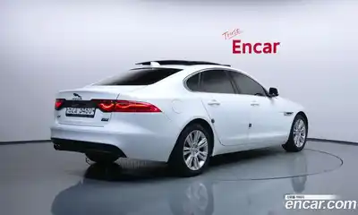 Jaguar XF 2018 2.0 гидро в Москве № 1403754, миниатюра 2
