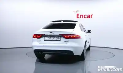 Jaguar XF 2018 2.0 гидро в Москве № 1403754, миниатюра 4