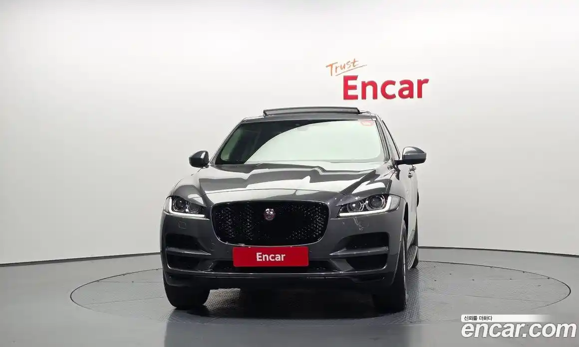 Jaguar F-Pace 2016 2.0 гидро в Москве № 1404536, фото 3
