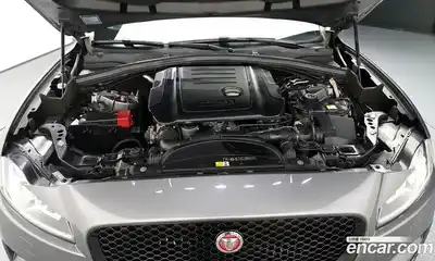 Jaguar F-Pace 2016 2.0 гидро в Москве № 1404536, миниатюра 6