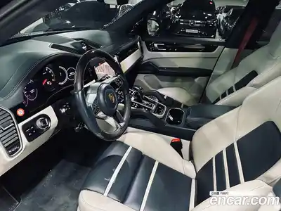 Porsche Cayenne 2021 3.0 гидро в Москве № 1405015, миниатюра 10