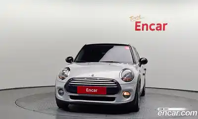 Mini Cooper 2015 1.5 гидро в Москве № 1405248, миниатюра 3