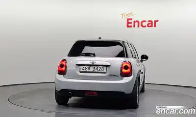 Mini Cooper 2015 1.5 гидро в Москве № 1405248, миниатюра 4