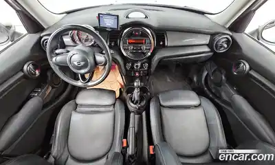 Mini Cooper 2015 1.5 гидро в Москве № 1405248, миниатюра 7