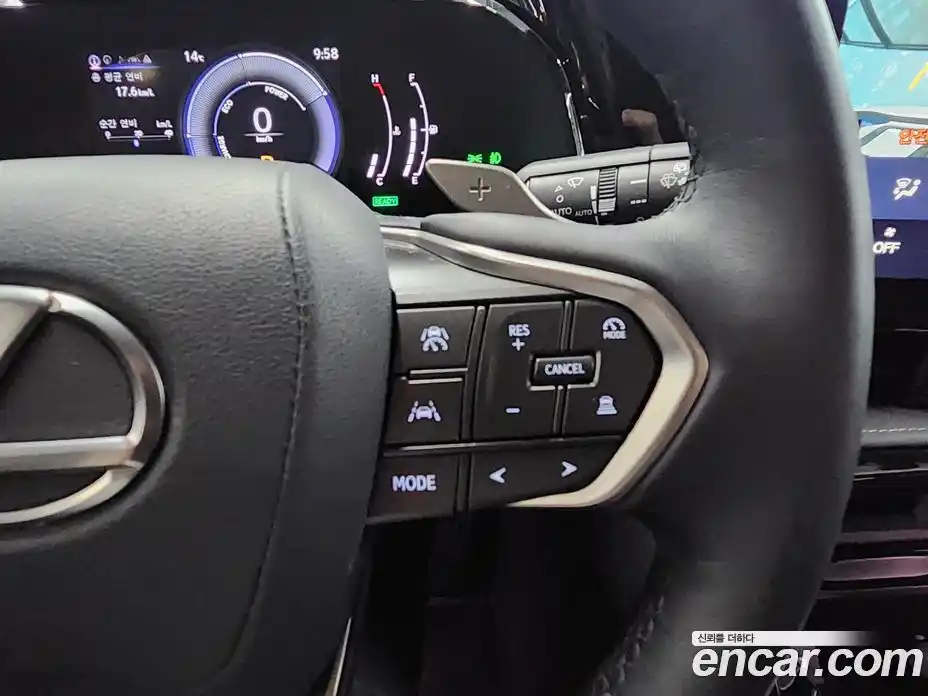 Lexus NX 2025 2.5 вариатор в Москве № 1405424, фото 16