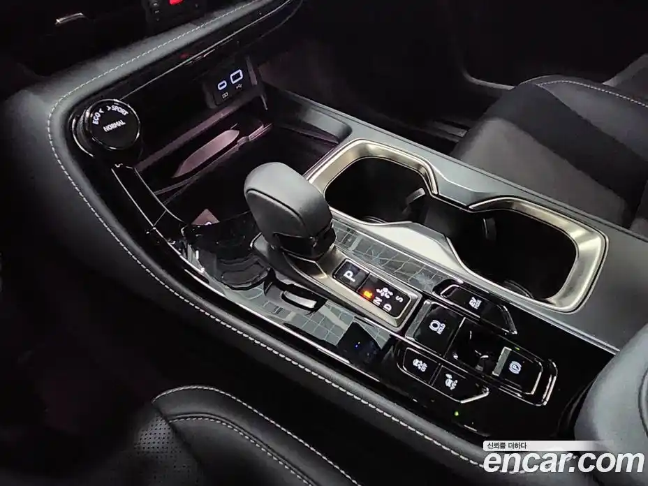 Lexus NX 2025 2.5 вариатор в Москве № 1405424, фото 9