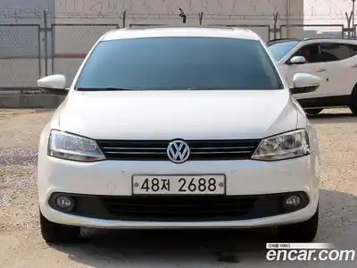 Volkswagen Jetta, 2011